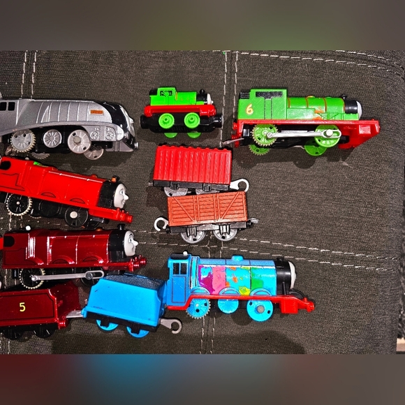 2013 Thomas & Friends Thomas Lot - Picture 8 of 8